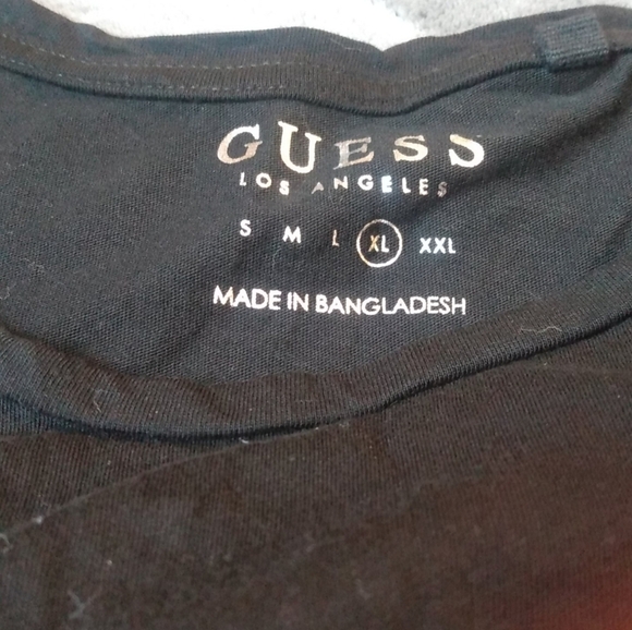 (4/$15!)Guess women's XL pride rainbow heart soft tee - Picture 2 of 3